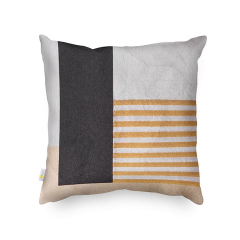 Geometric Pattern Cushion Cover