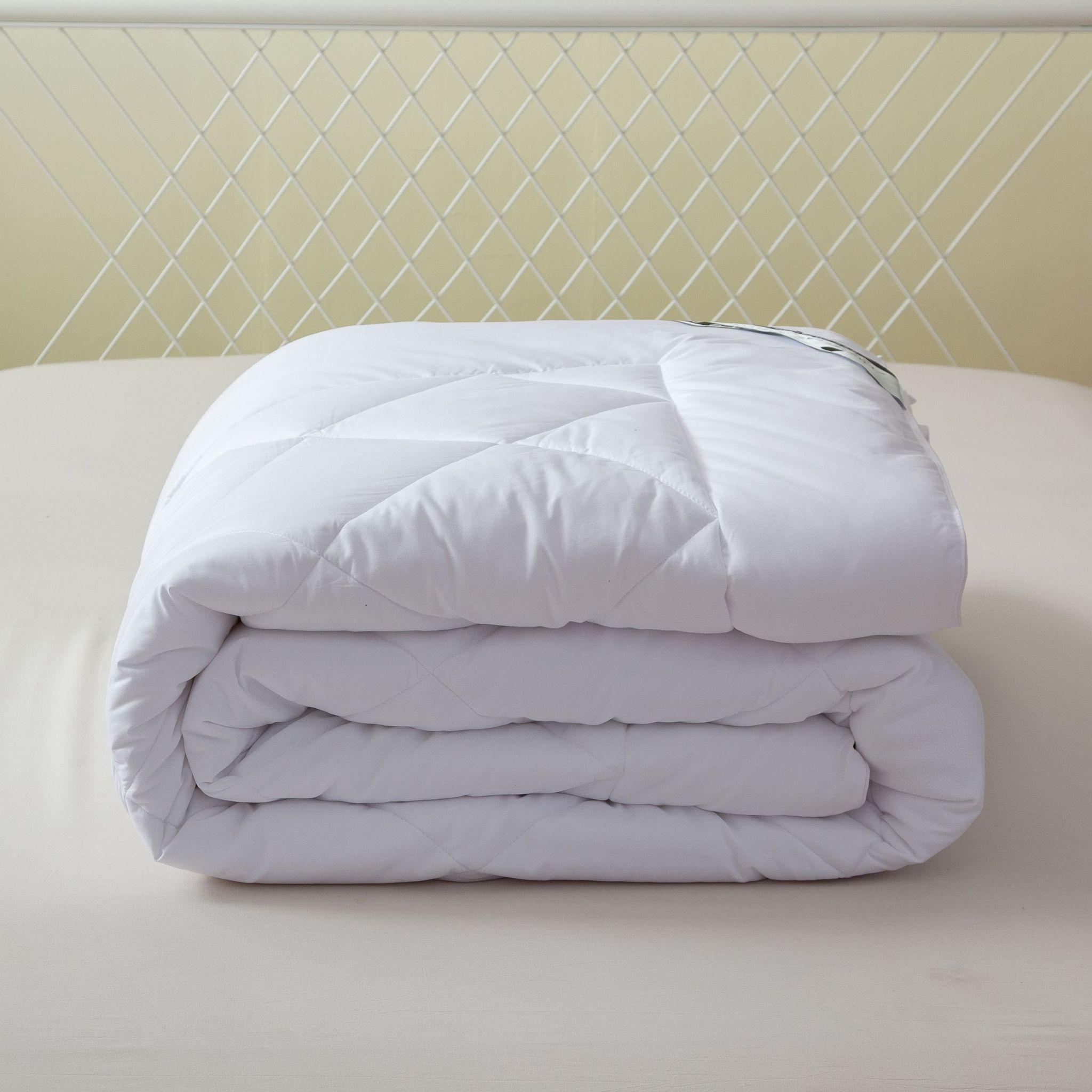 Down Alternative Hotel Style Duvet Insert King White