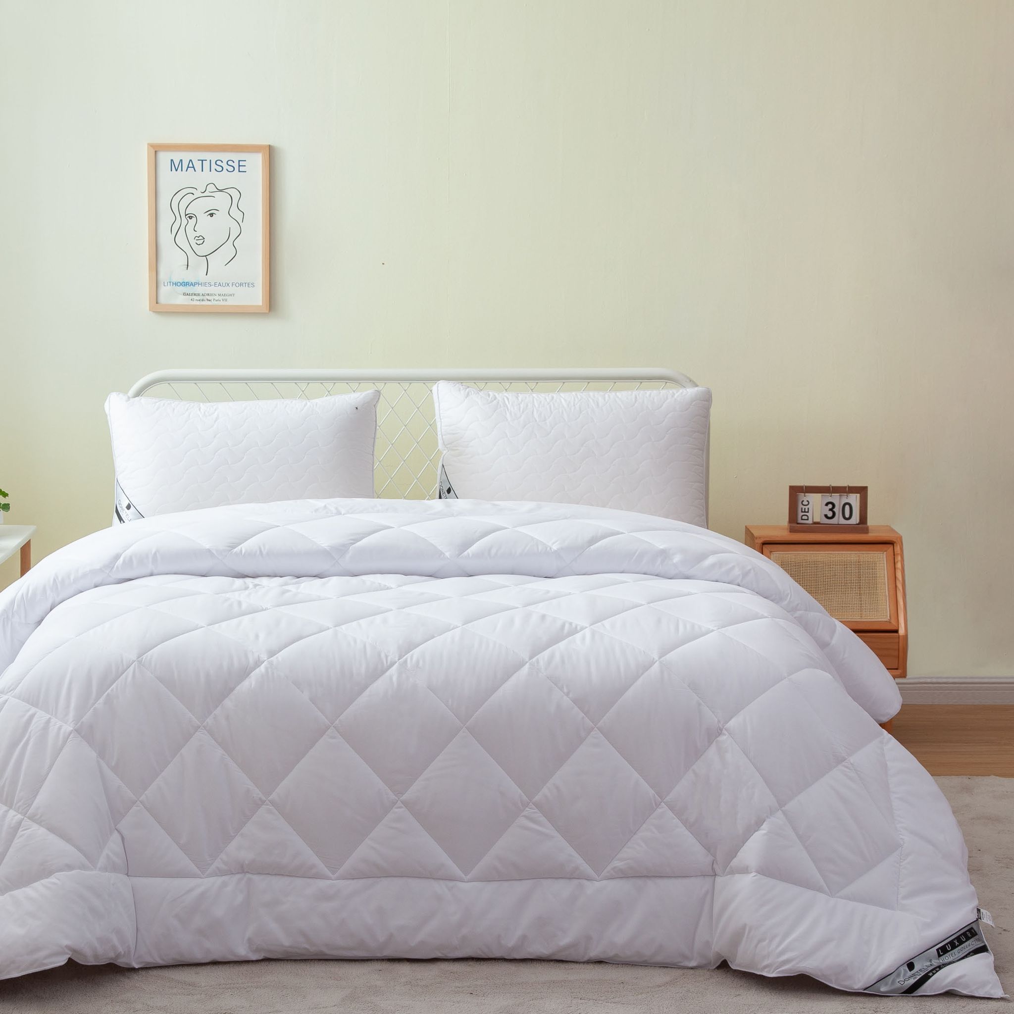 Down Alternative Hotel Style Duvet Insert King White