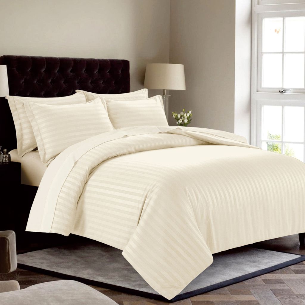 6-Piece Hotel Style Duvet Cover Set Without Filler, Double Size King ,Cream