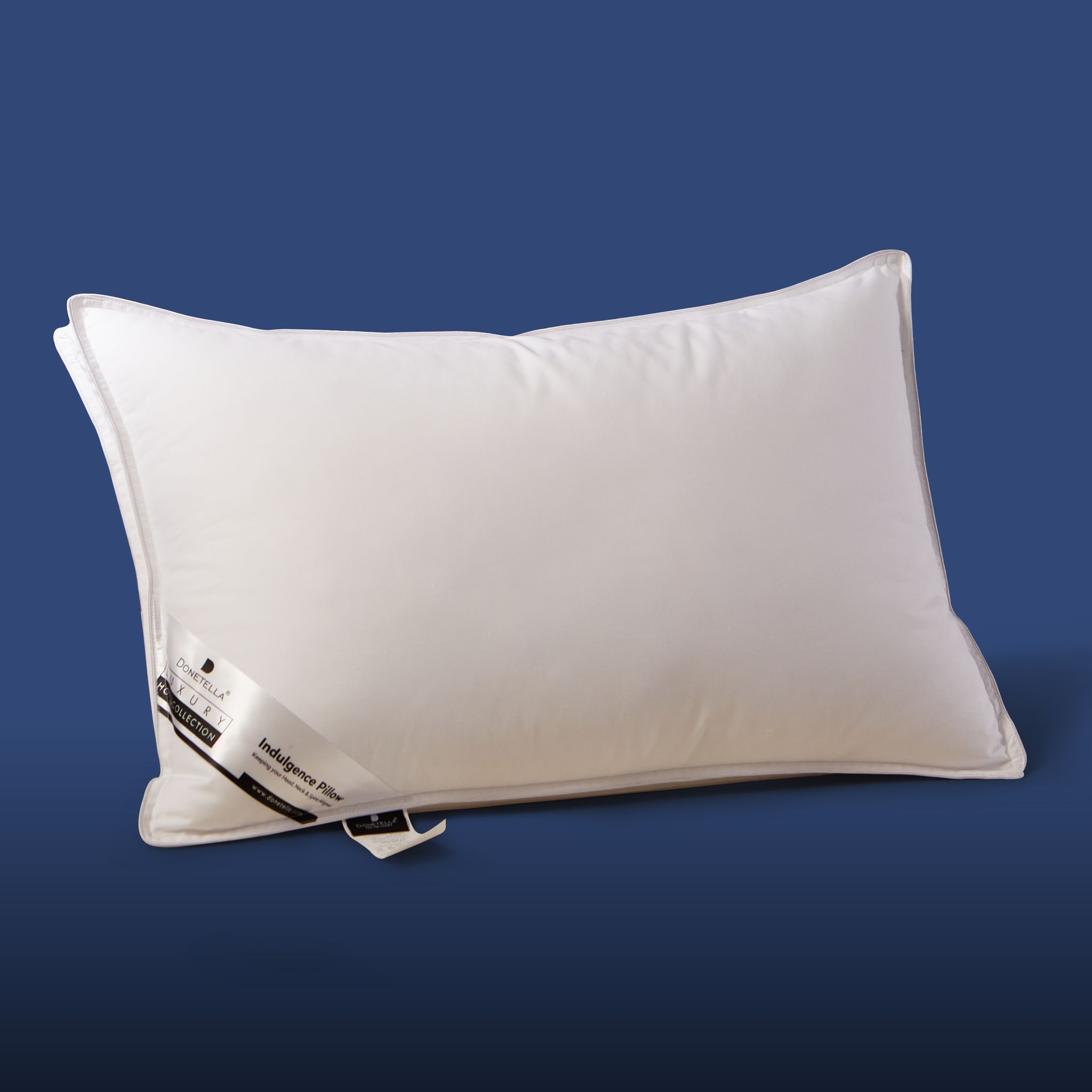 Hotel Style Bed Pillows: 2.2 Kg Soft Breathable Cotton Cover Top With Luxury Down Alternative Filling Pillow