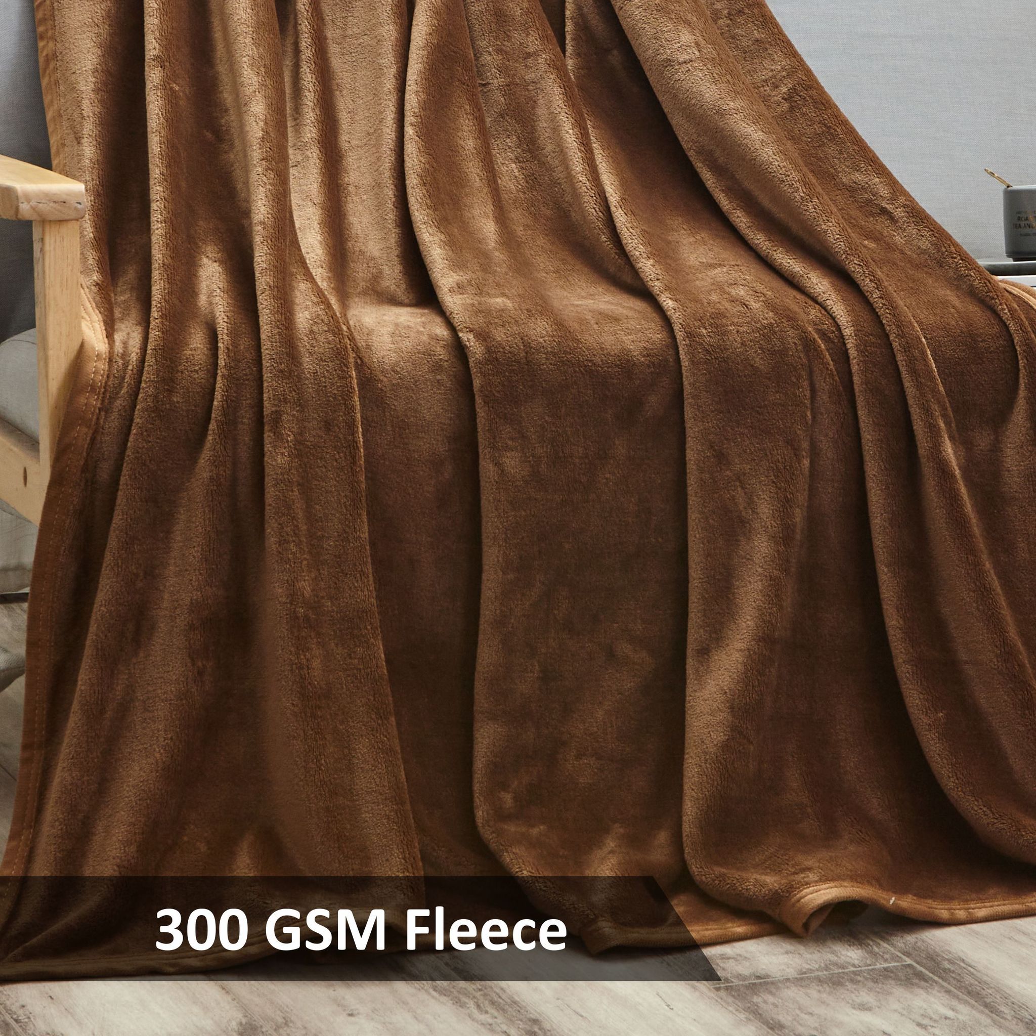 Fleece Blanket King Size,300GSM Soft and Cozy Lightweight Velvet Blanket Ideal For Couch, Bed, Travel, Camping ,Brown