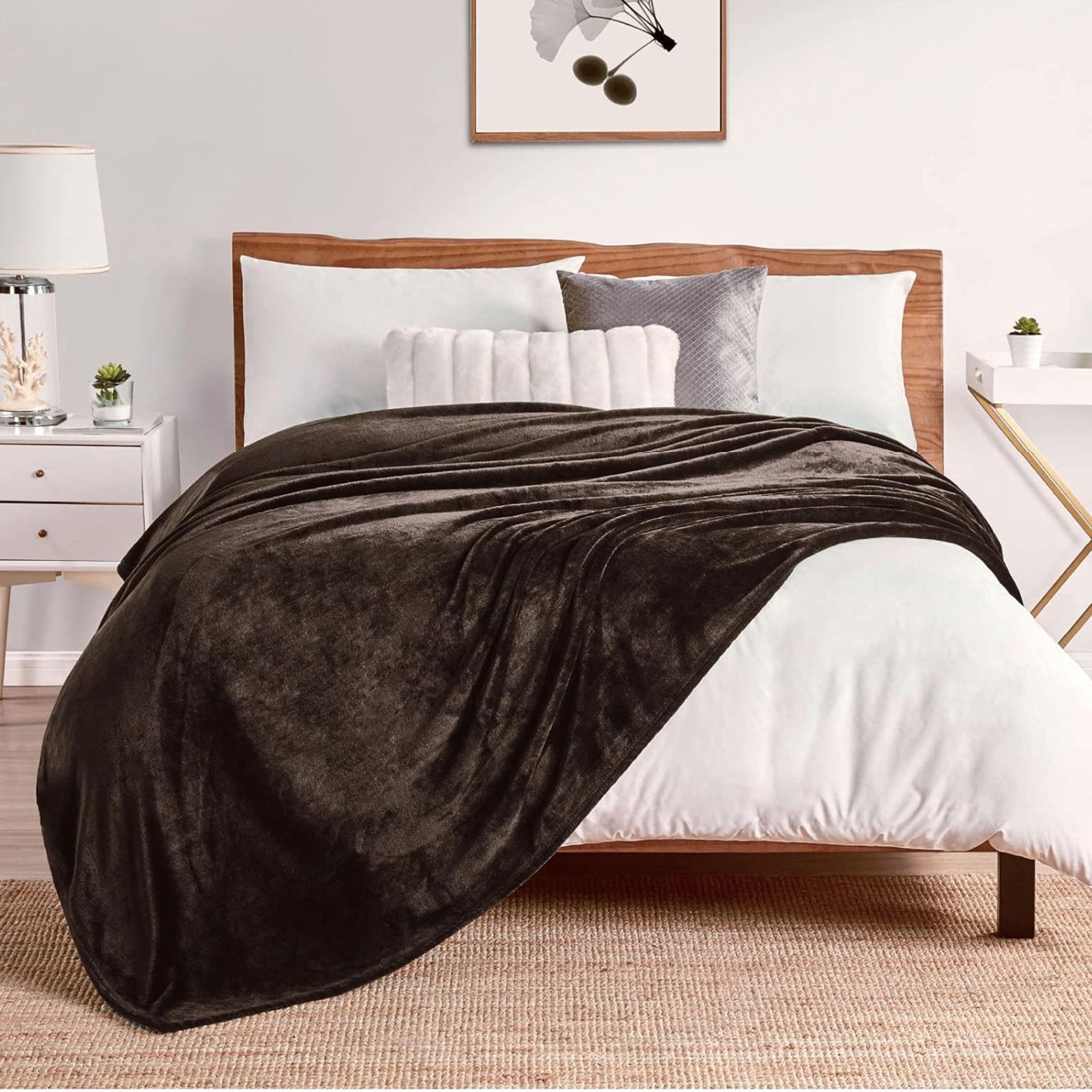 Fleece Blanket King Size(200 X 240 CM)For Bed, Sofa,Couch And Camping,Congo Brown